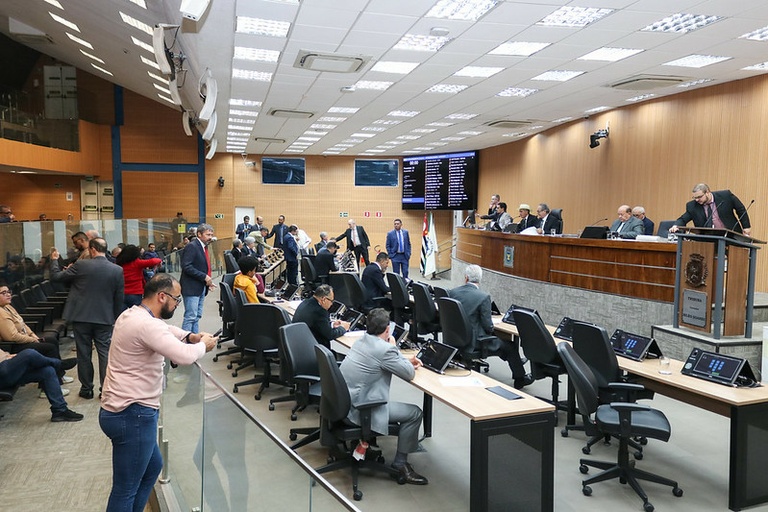 Câmara aprova projeto que cria transparência para habitação popular em Campinas