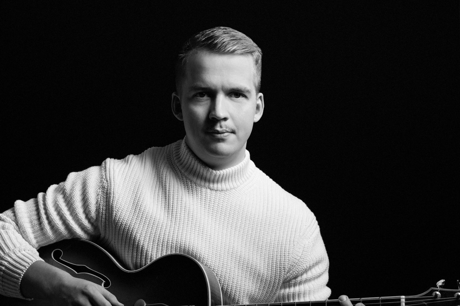 Finlandês Olli Soikkeli faz show beneficente com Hot Club de Piracicaba e Sandro Haick nesta quinta  