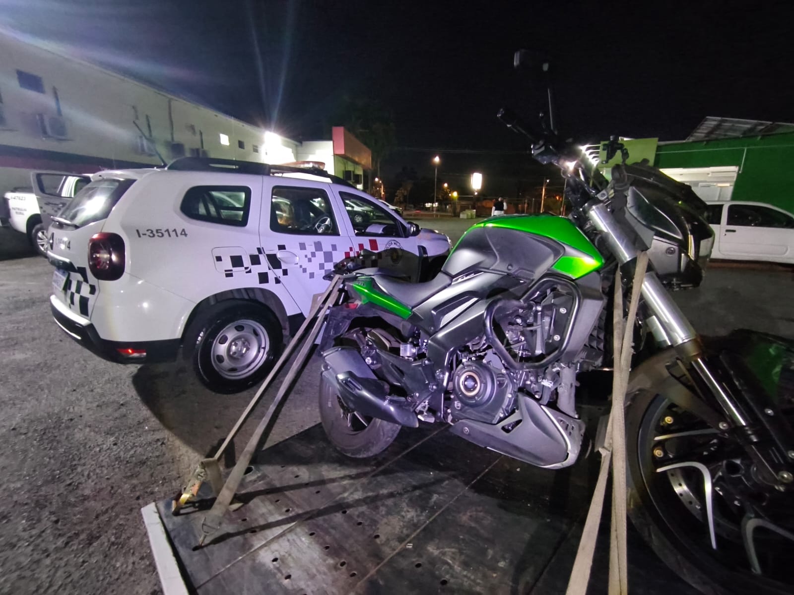 Acidente é registrado na Avenida das Amoreiras durante perseguição em Campinas