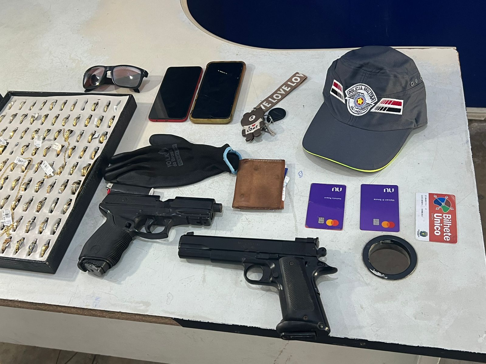 Quatro pessoas são presas após assalto a joalheria no Centro de Campinas 