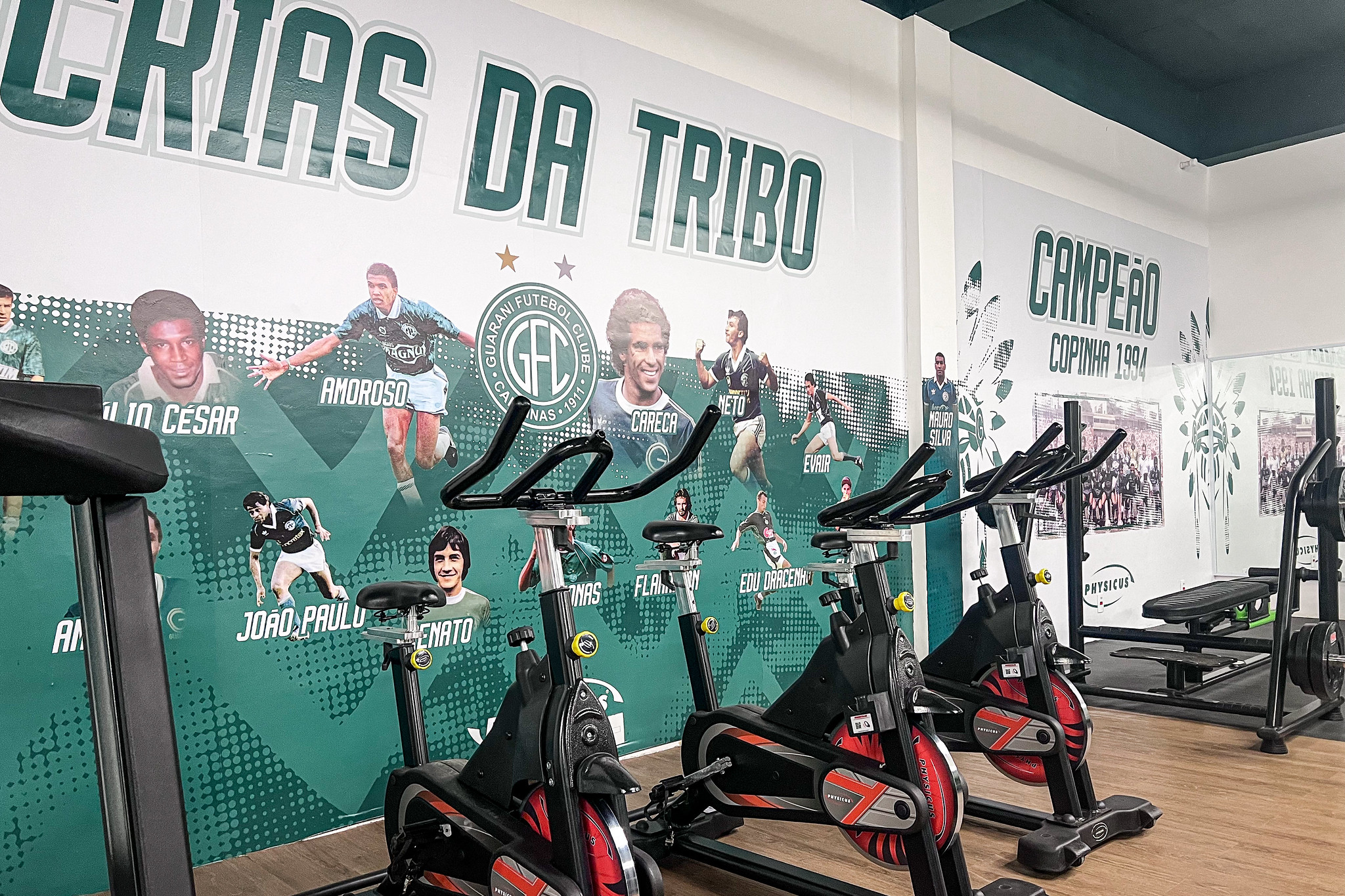 Guarani inaugura novo alojamento e academia para atletas da base