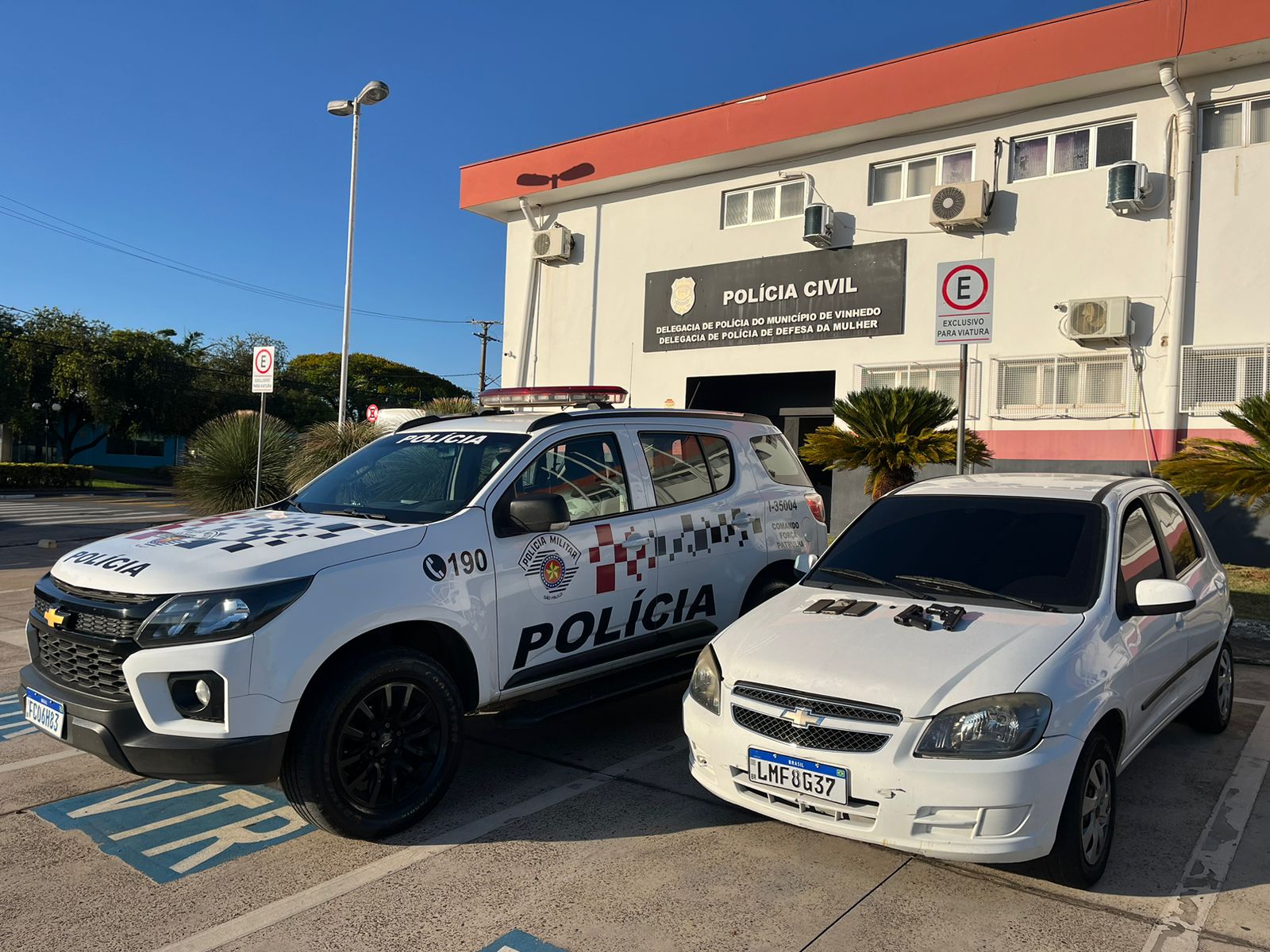 PM apreende adolescente em Vinhedo após roubo com reféns em farmácia de Araras