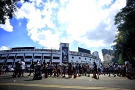 Torcedores organizam protesto contra diretoria da Ponte Preta; Clube emite nota sobre atual momento