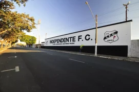 Decisão judicial interdita alojamentos de base do Independente Futebol Clube