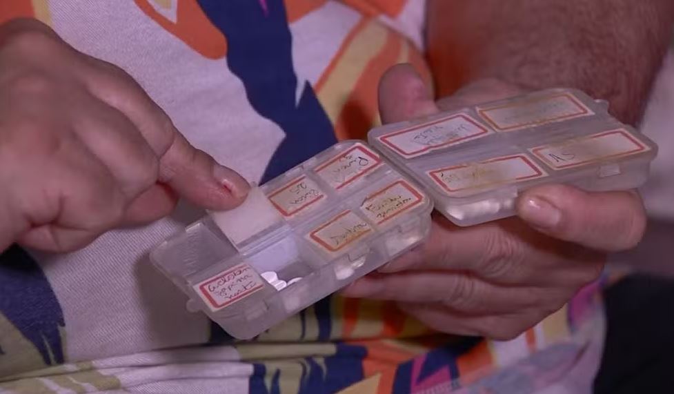 Pacientes relatam falta de medicamentos após mudança de almoxarifado em Campinas