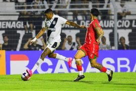 Em crise sem fim, Ponte perde em casa para o Velo Clube e amarga a lanterna do Campeonato Paulista