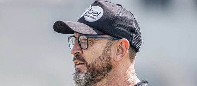 Tropeços de XV e Inter na Série A2 custam empregos de treinadores. Leão já tem novo técnico