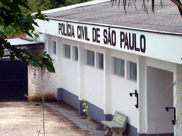 Mulher é morta a marretadas pelo marido em Lindóia