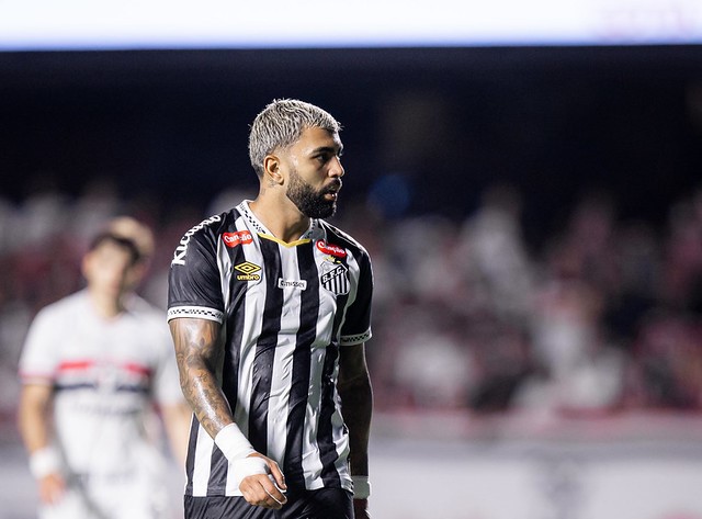 Gabigol desabafa após derrota do Santos em clássico no Morumbis